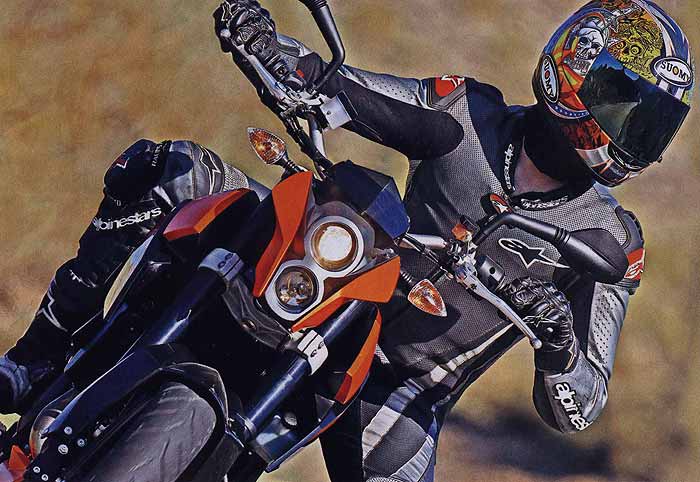 КТМ 690 Enduro, зндуро. KTM 690 SMC, мотард. КТМ 690 Duke, дорожный.